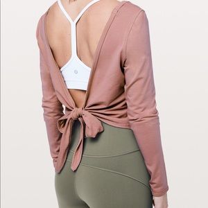 Lululemon it’s a tie long sleeve pink/copper coil